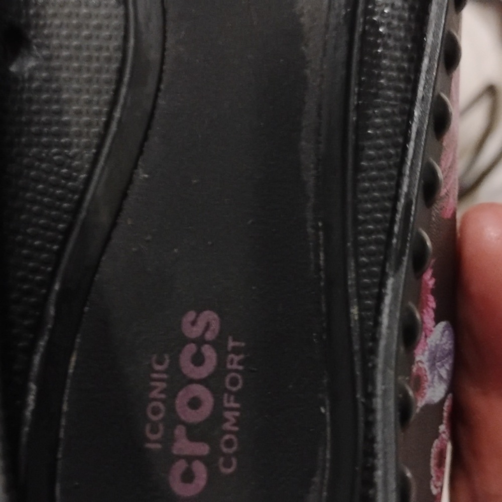CROCS Size 7 Women Shoes - Picture 7 of 7